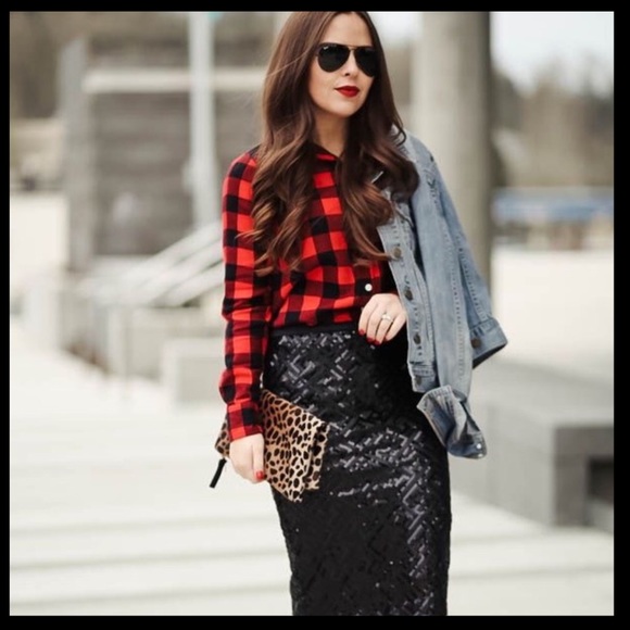 FALL/WINTER FLANNELS STYLE BOX (3 items) - Picture 10 of 12